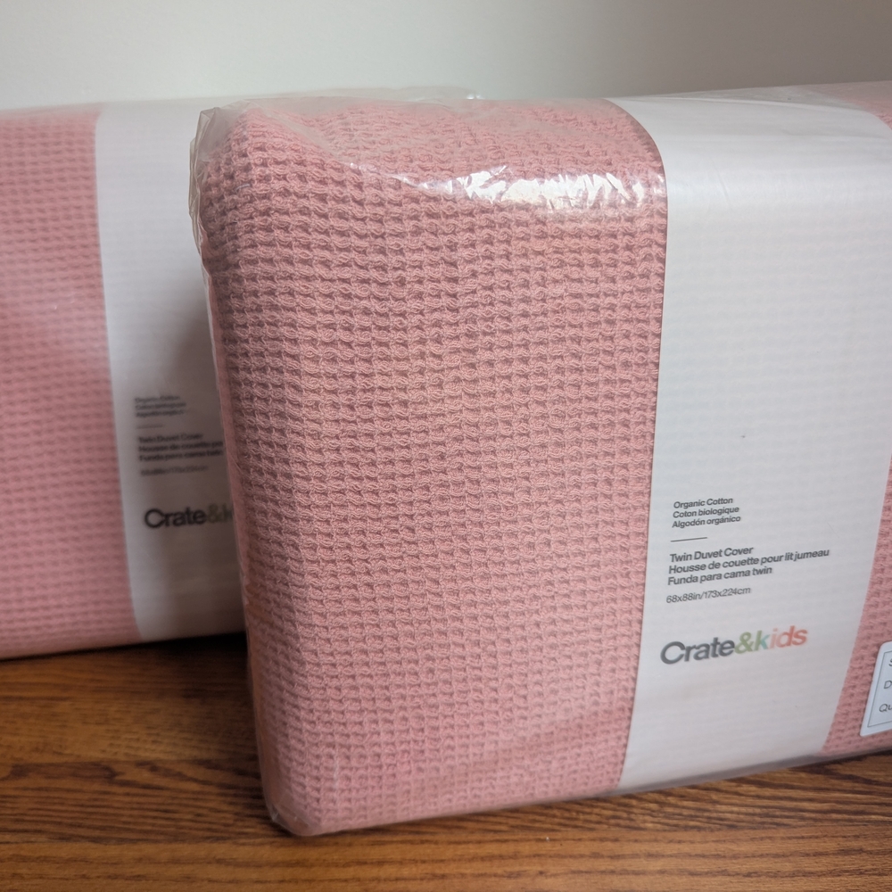 Crate&Barrel Pink Waffle-Texture Duvet Cover (Twin)